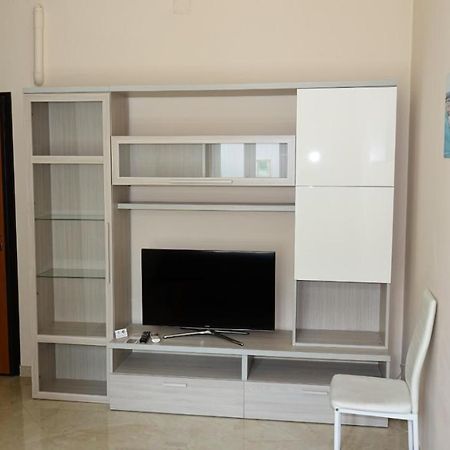 Cairoli Exclusive Rooms & Suite บรินดิซิ ภายนอก รูปภาพ