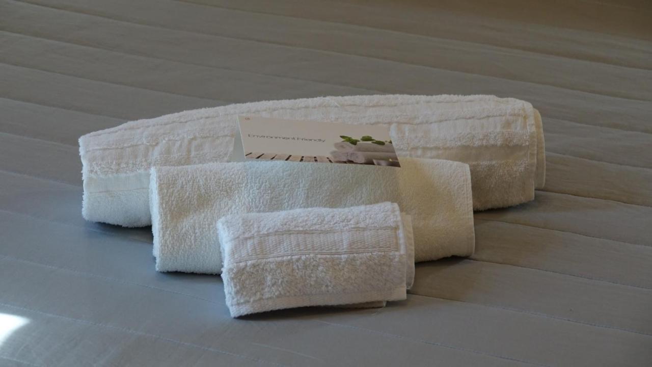 Cairoli Exclusive Rooms & Suite บรินดิซิ ภายนอก รูปภาพ