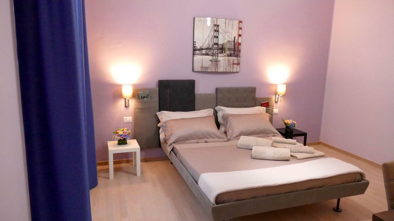 Cairoli Exclusive Rooms & Suite บรินดิซิ ภายนอก รูปภาพ